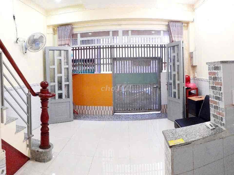 nhà cần bán đường tôn Đản F14Q4