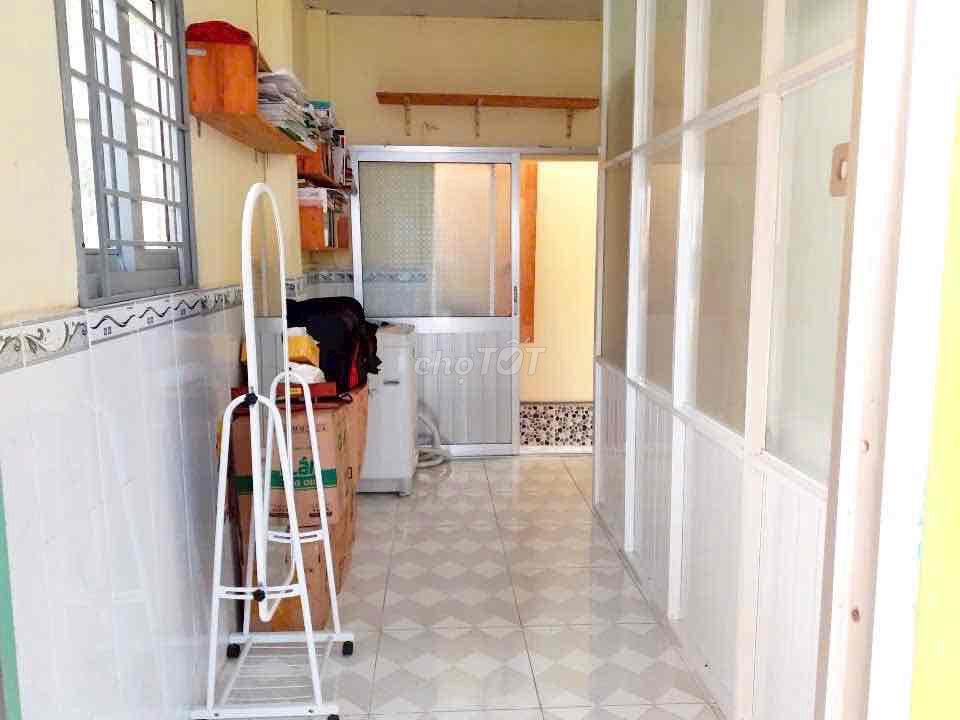 nhà cần bán đường tôn Đản F14Q4