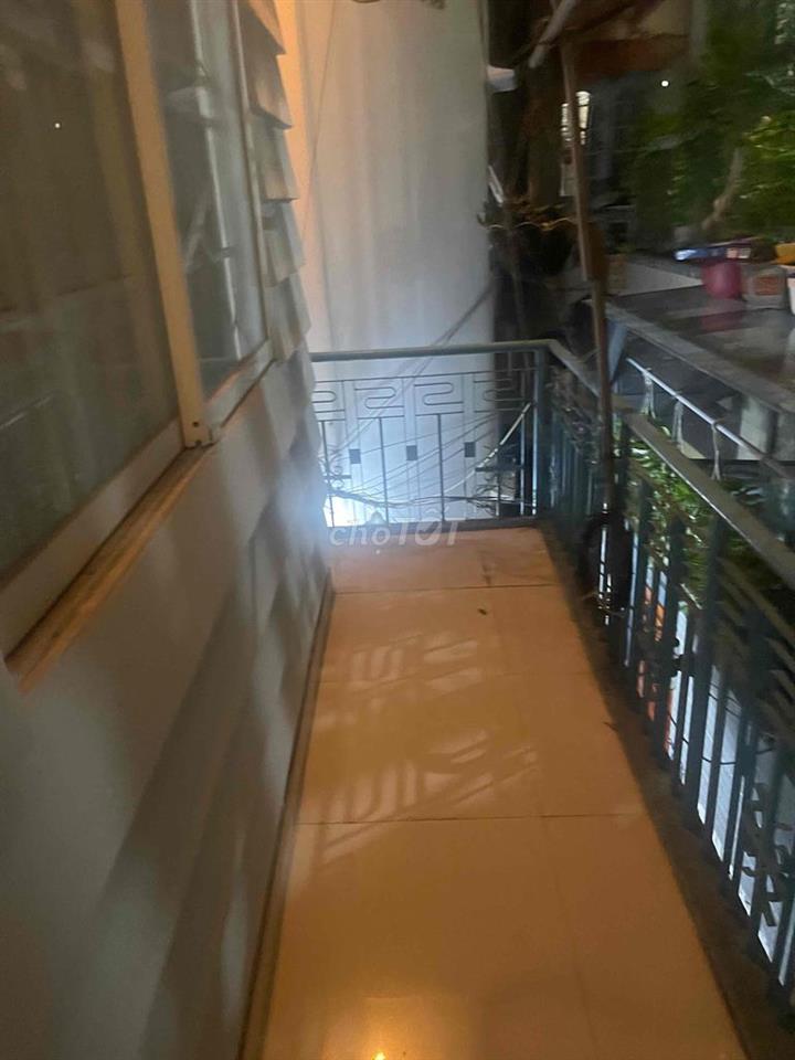 nhà bán đường tôn Đản F14Q4