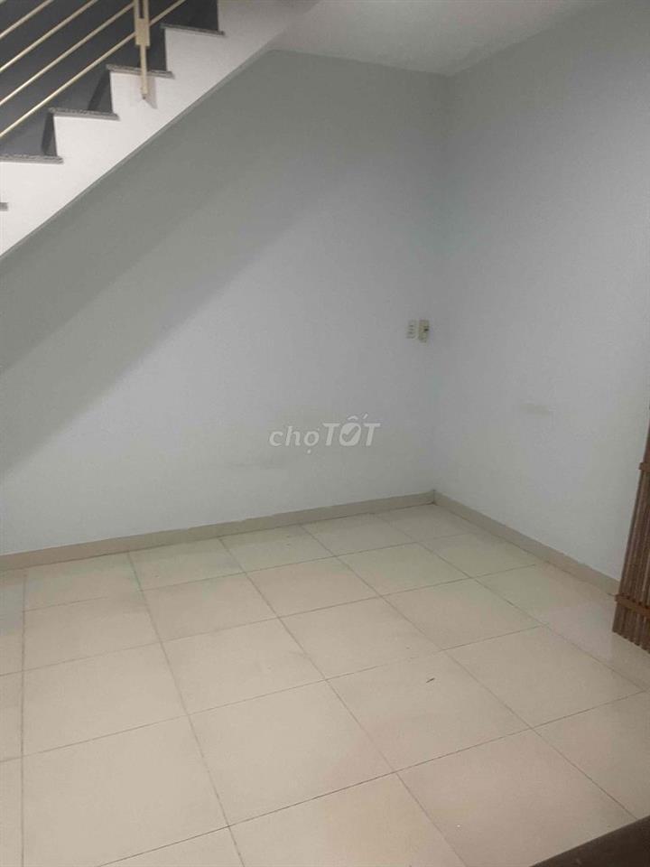 nhà bán đường tôn Đản F14Q4