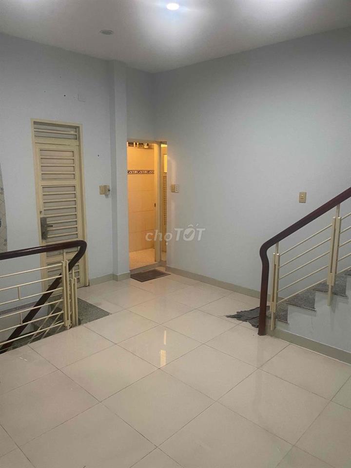 nhà bán đường tôn Đản F14Q4
