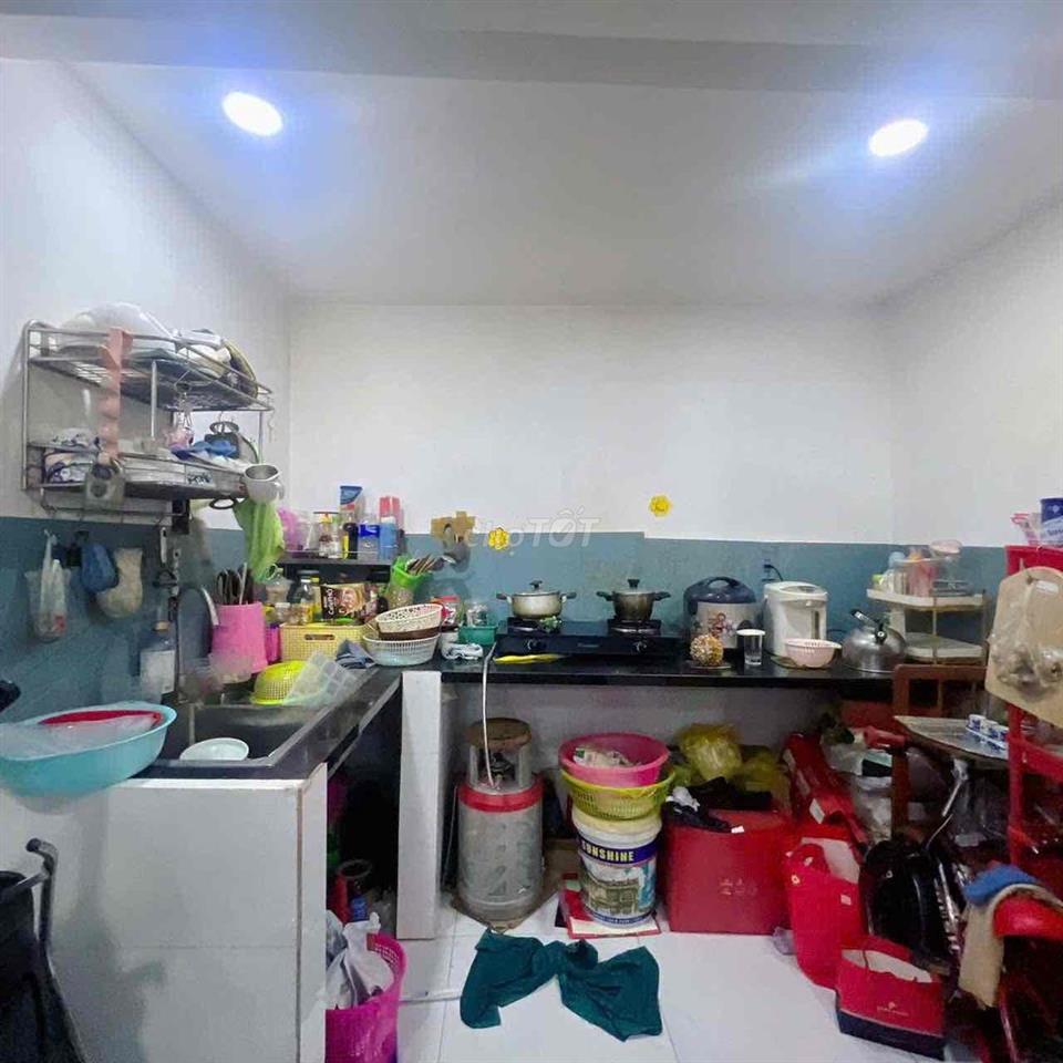 nhà cần bán đường đoàn văn bơ F13Q4
