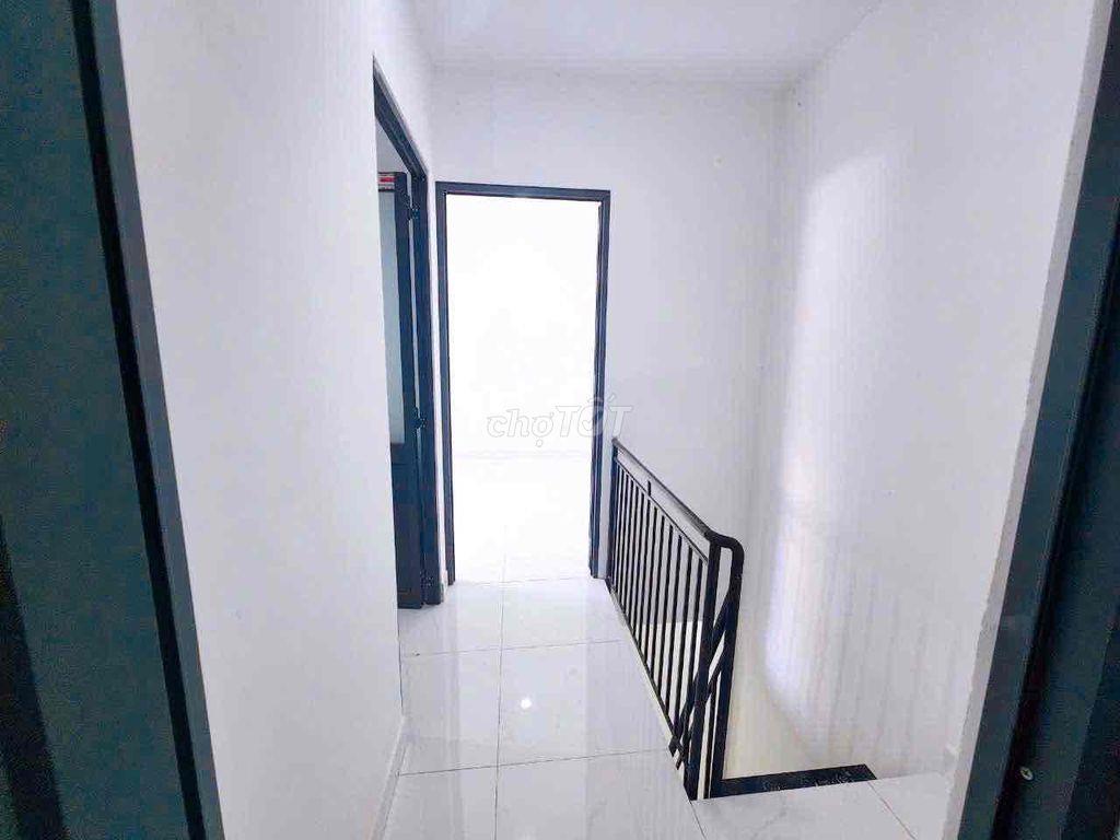nhà cần bán đường đoàn văn bơ F13Q4