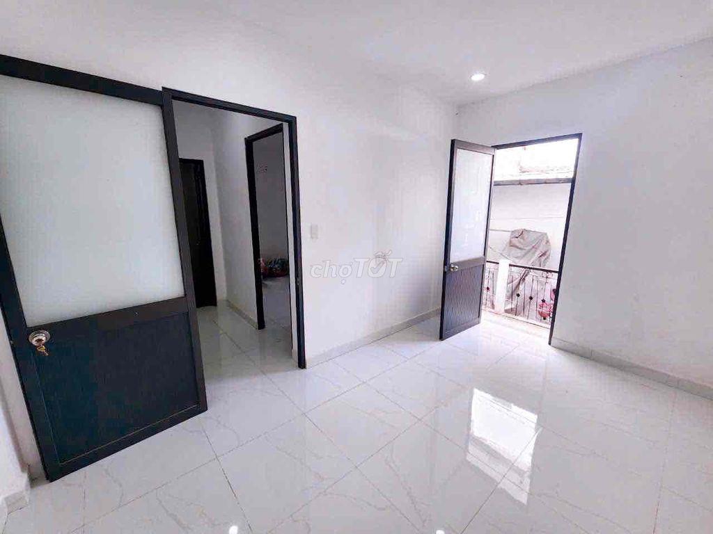 nhà cần bán đường đoàn văn bơ F13Q4