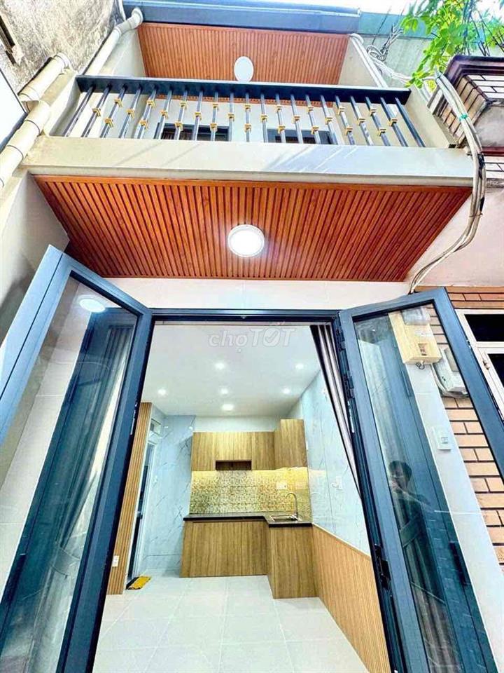 nhà đẹp cần bán đường đoàn văn bơ F16Q4