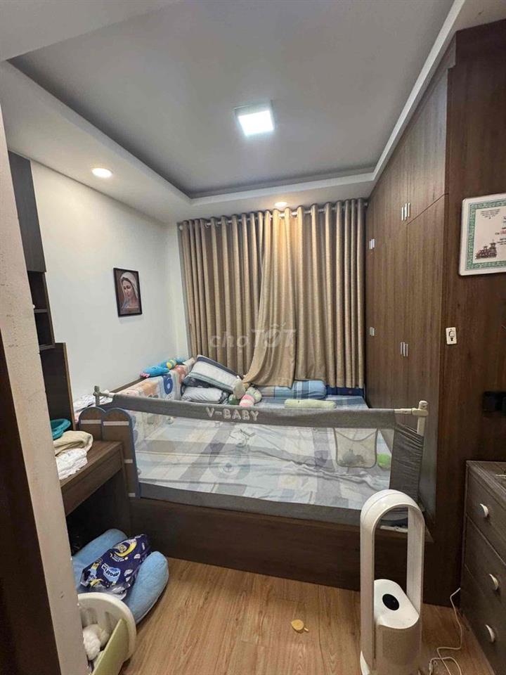 nhà đẹp cần bán đường đoàn văn bơ F10Q4