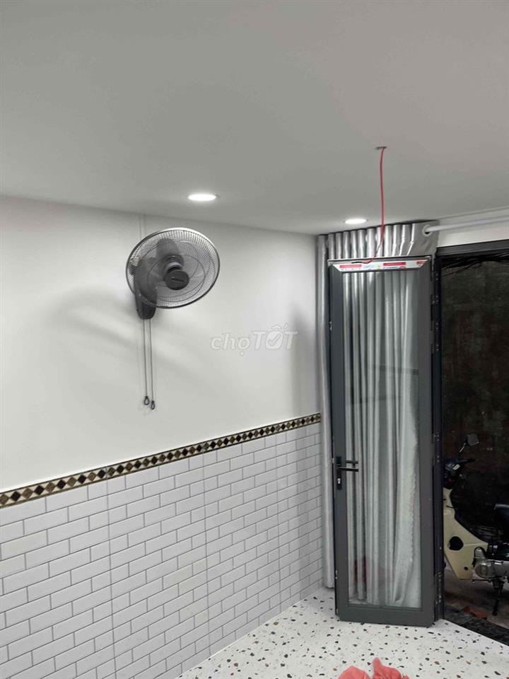 nhà đẹp cần bán đường đoàn văn bơ F16Q4