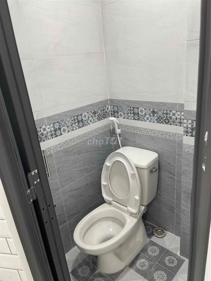 nhà đẹp cần bán đường đoàn văn bơ F16Q4