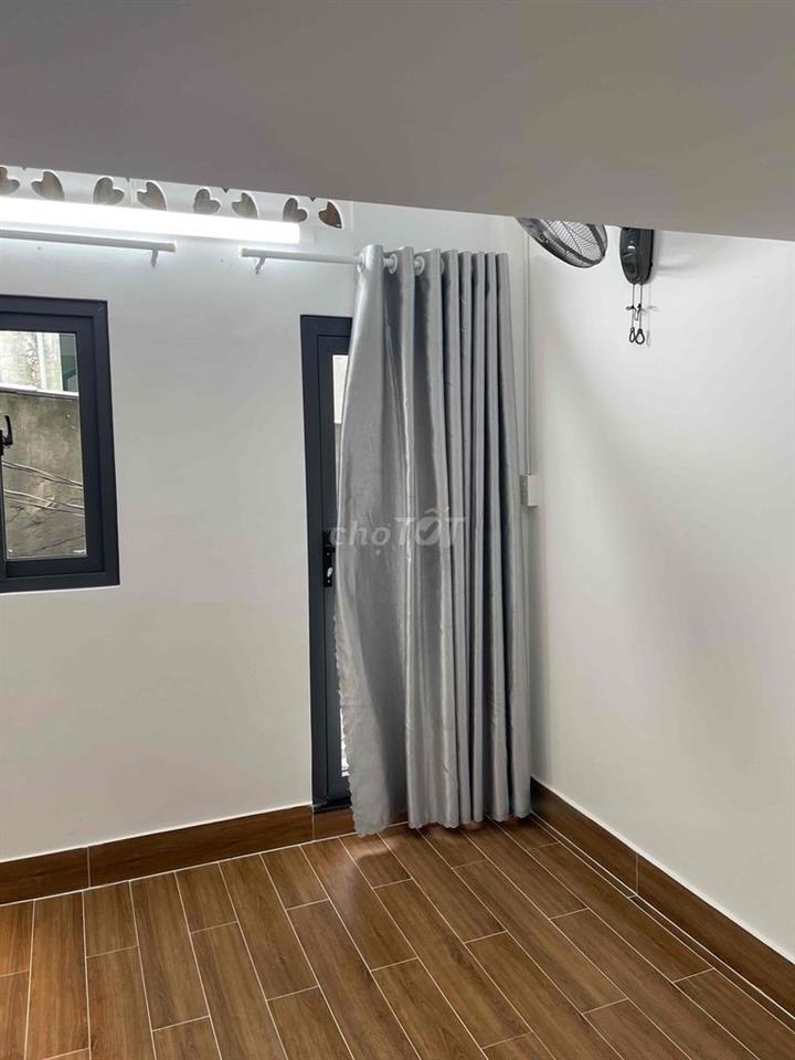 nhà đẹp cần bán đường đoàn văn bơ F16Q4