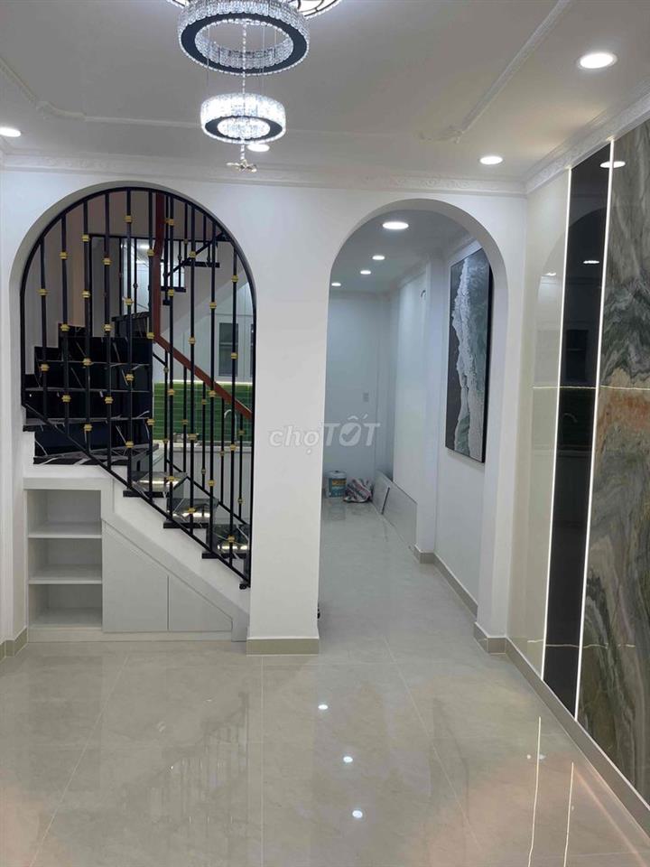 nhà đẹp cần bán đường tôn thất thuyết F16Q4
