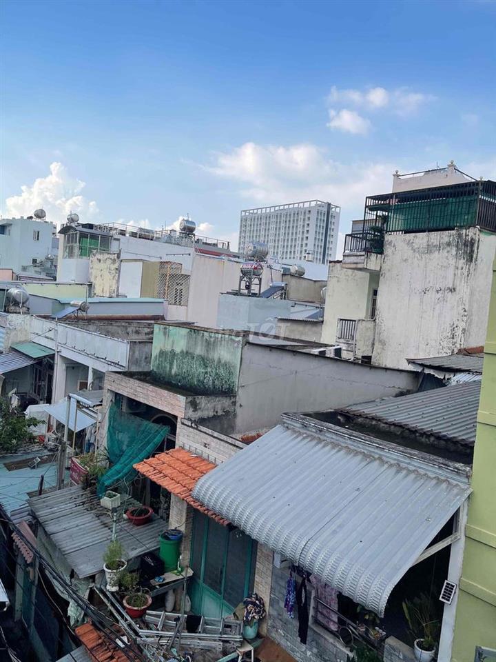 nhà đẹp cần bán đường tôn thất thuyết F16Q4