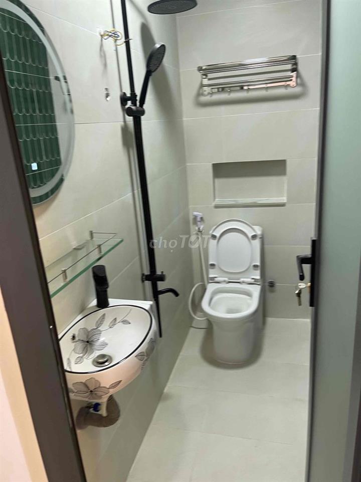 nhà đẹp cần bán đường tôn thất thuyết F16Q4