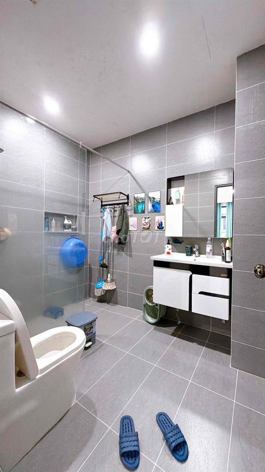 Nhà 4 Tầng 3P3WC