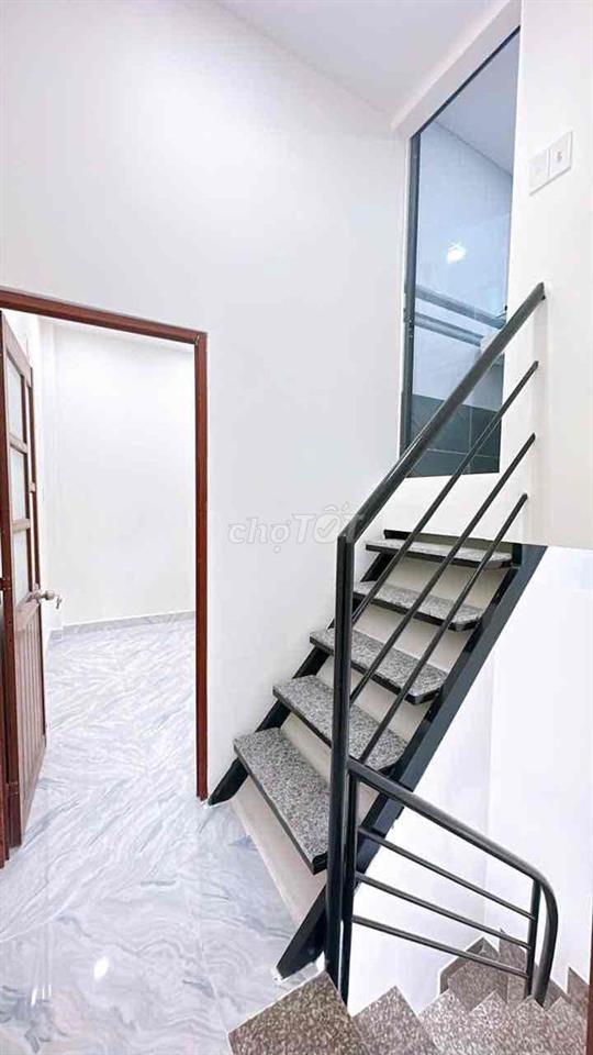 Nhà 2P2WC Gần Đường , Trường học