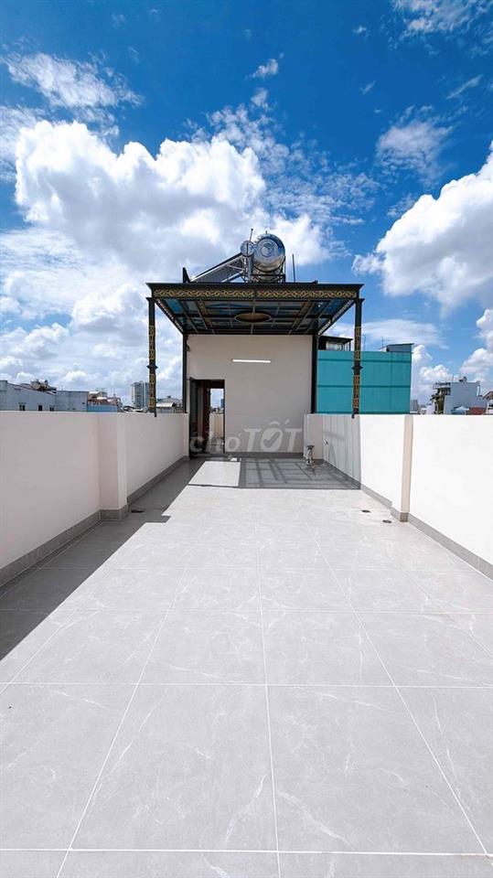 Nhà mới 4 Tầng Thang máy 5P5WC