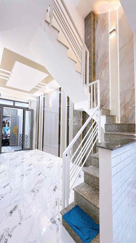 bán nhà quận 4 hẻm tôn đản