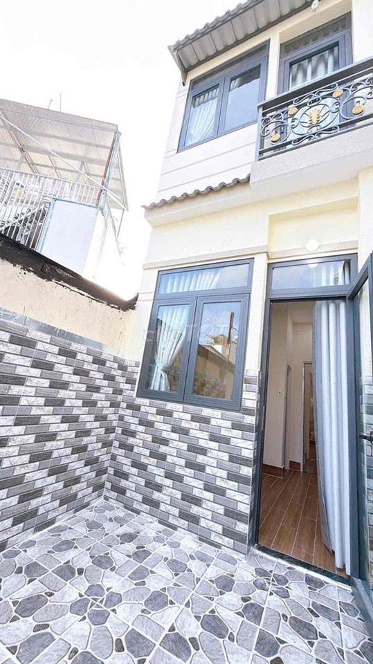bán nhà quận 4 hẻm tôn đản