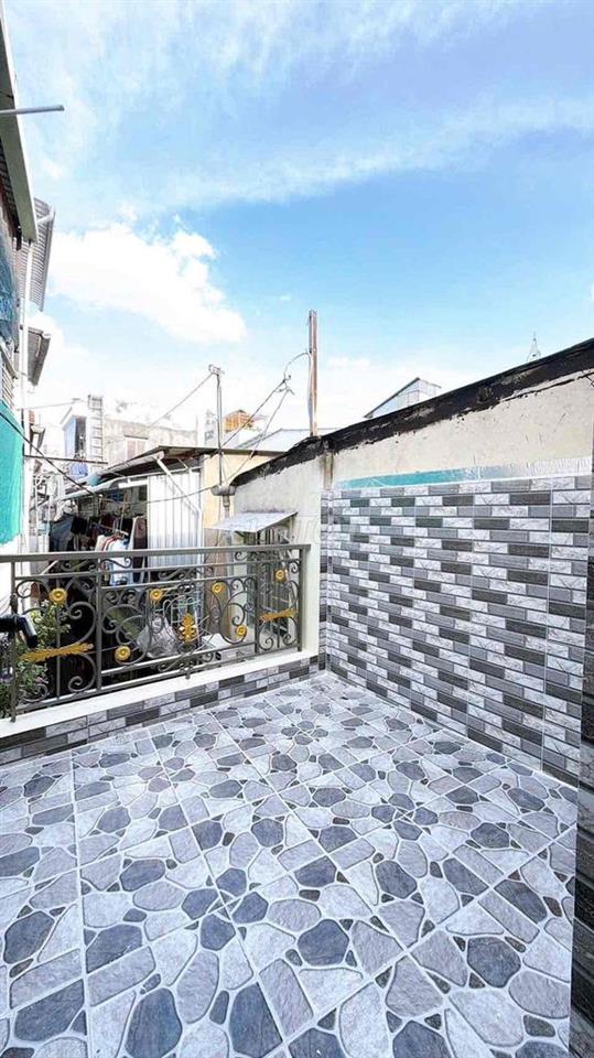bán nhà quận 4 hẻm tôn đản