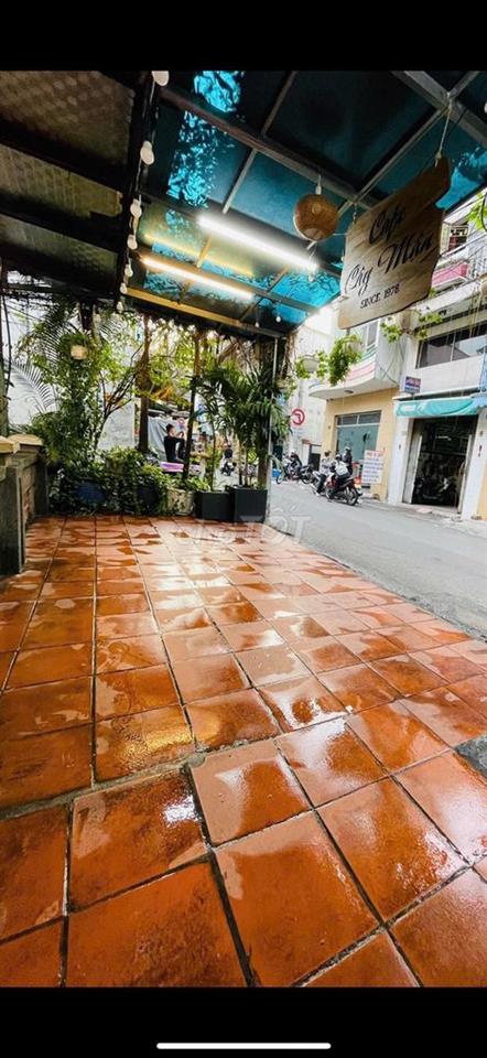Cần bán nhà quận 4 gấp