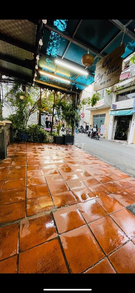 Cần bán nhà quận 4 gấp