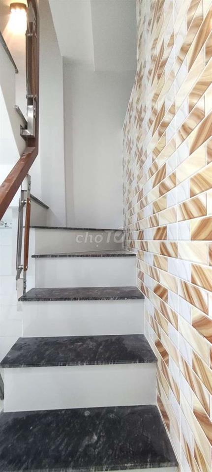 NHÀ ĐẸP GIÁ TỐT  . SỔ HỒNG RIÊNG