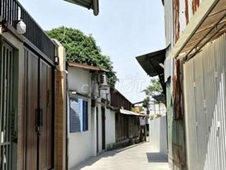 BÁN  NHÀ CHÍNH  CHỦ . SỔ HỒNG RIÊNG