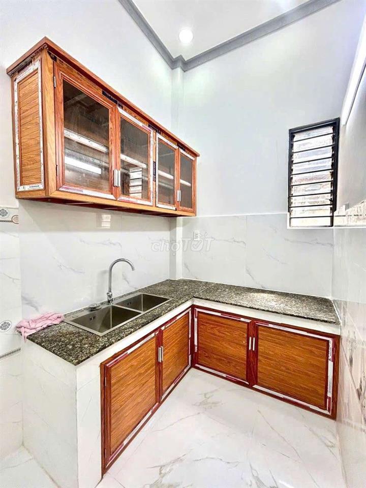 NHÀ ĐẸP GIÁ  TỐT  . Q. 8.