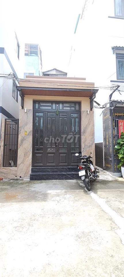 CHO THUÊ  NHÀ . HẺM XE  HƠI. P 15 Q. 8.