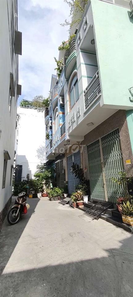 SIÊU PHẨM LUNG LINH  . P PHÚ ĐỊNH. . Q. 8