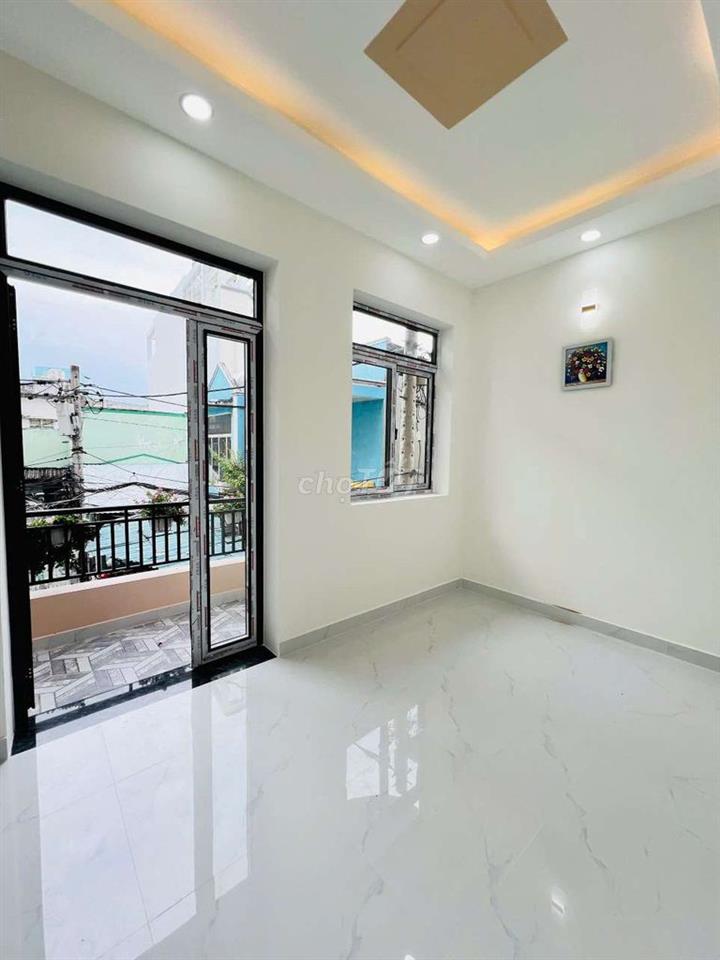 SIÊU PHẨM LUNG LINH  . P PHÚ ĐỊNH. . Q. 8