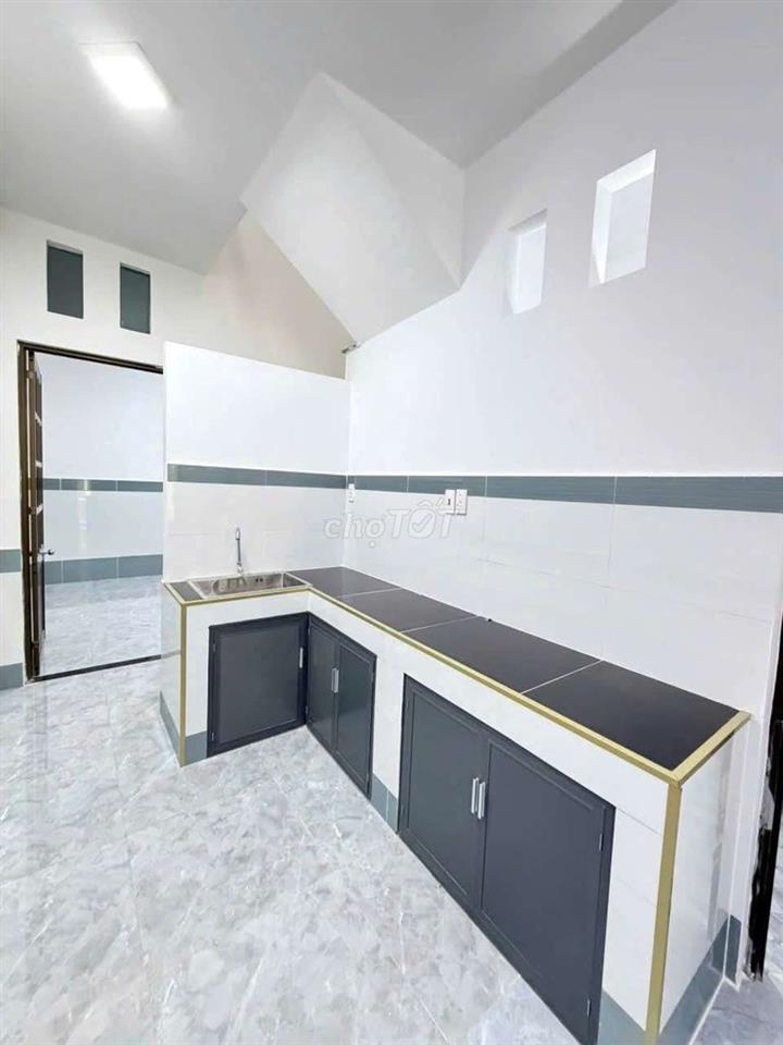 NHÀ ĐẸP GIÁ TỐT  . PHƯỜNG  CHÁNH HƯNG  .