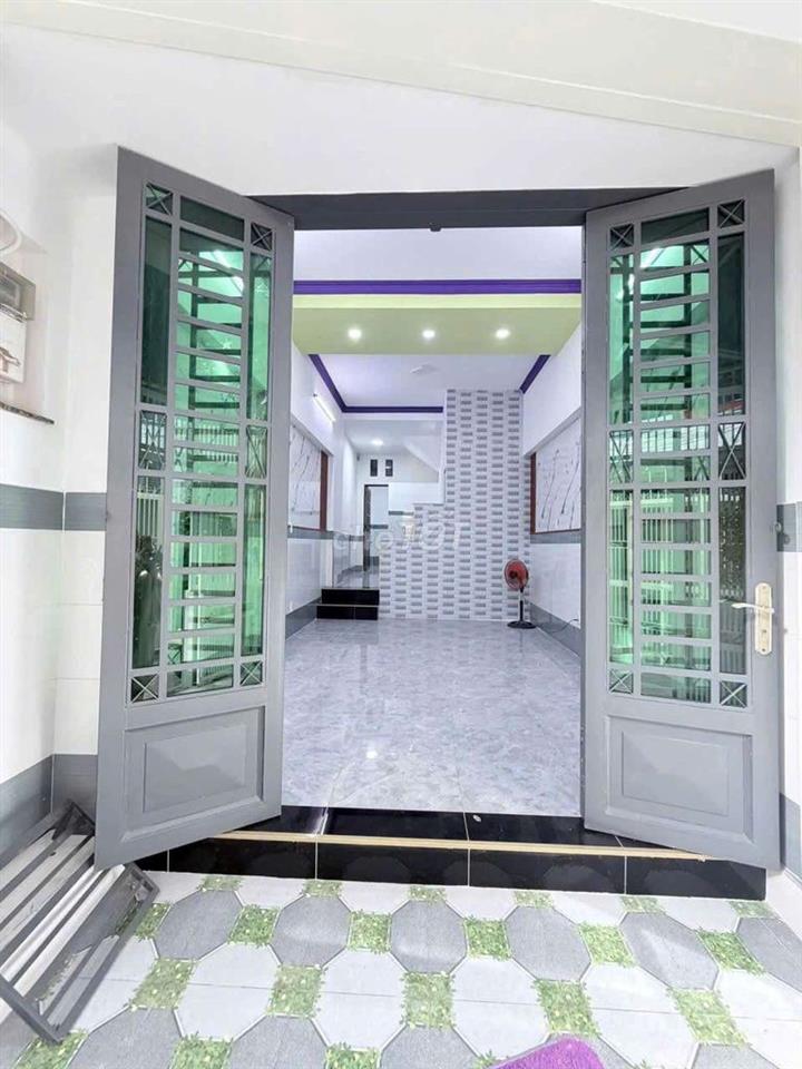 NHÀ ĐẸP GIÁ TỐT  . PHƯỜNG  CHÁNH HƯNG  .