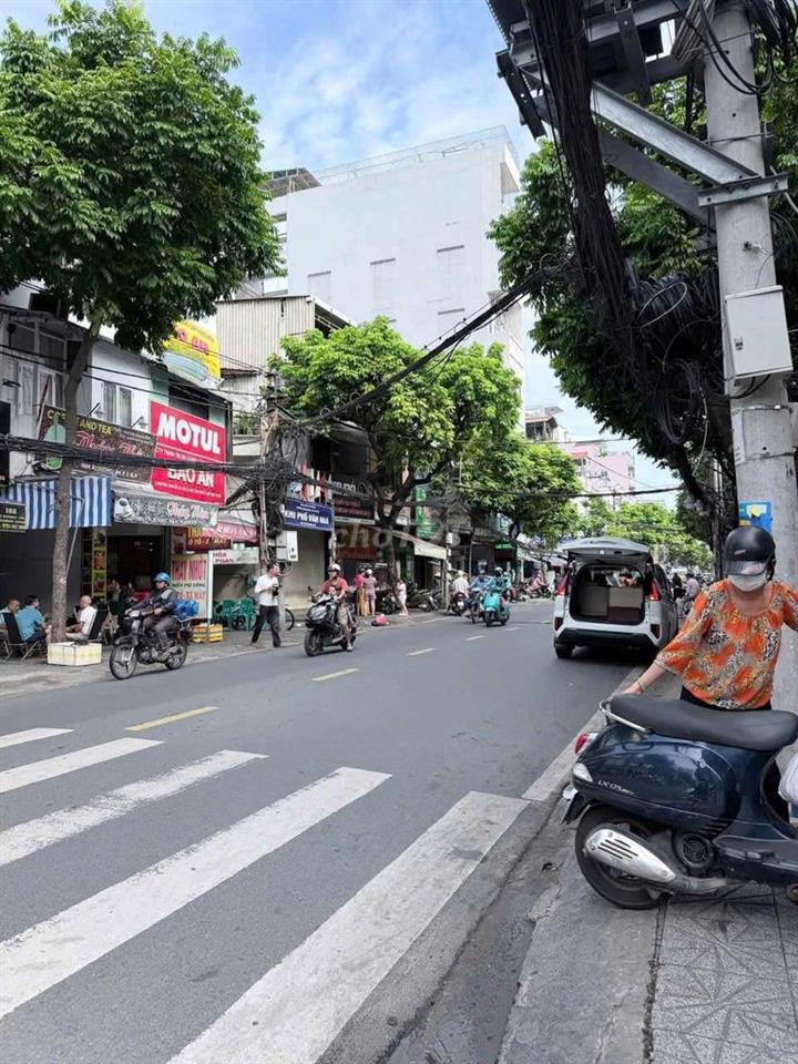 NHÀ ĐẸP GIÁ TỐT  . PHƯỜNG  CHÁNH HƯNG  .