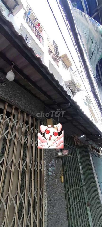NHÀ  2 LẦU  GIÁ  TỐT  Q 8.