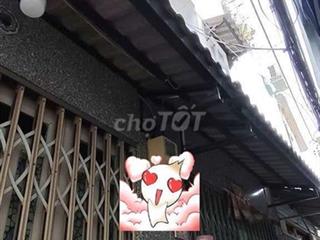 NHÀ  2 LẦU  GIÁ  TỐT  Q 8.