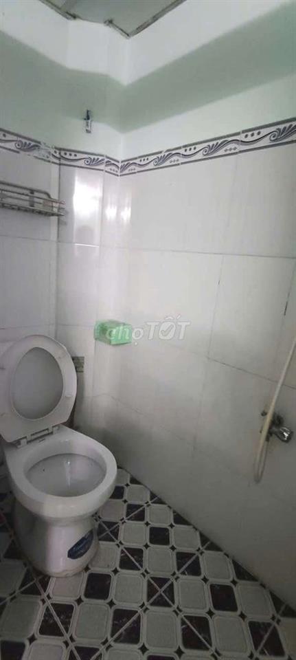 NHÀ  2 LẦU  GIÁ  TỐT  Q 8.