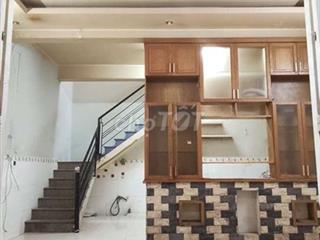 CHO THUE NHÀ  DT 40 M . P 15 Q 8.