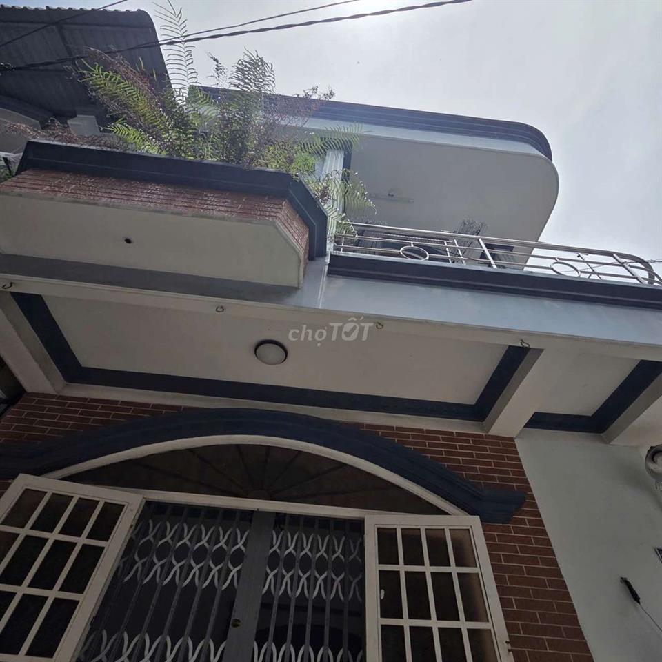 VILL GÓC  CỰC  THOÁNG  . P PHÚ ĐỊNH.