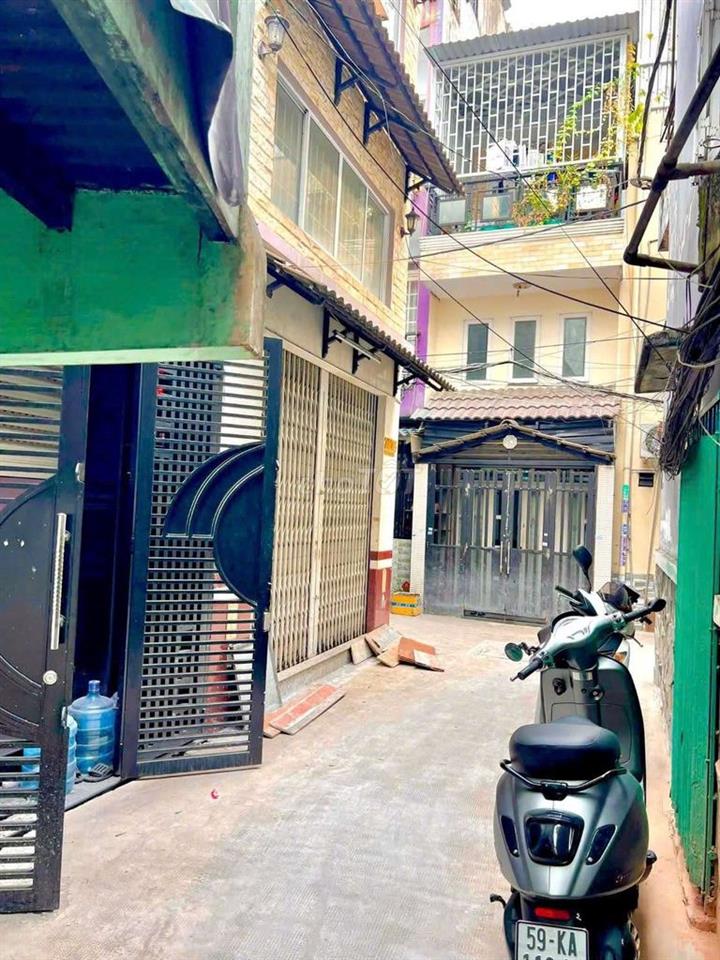 NHÀ  GIÁ TỐT  . HẺM  3.5M . KHU VỰC QUẬN  6