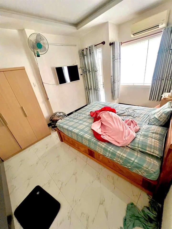 NHÀ  GIÁ TỐT  . HẺM  3.5M . KHU VỰC QUẬN  6