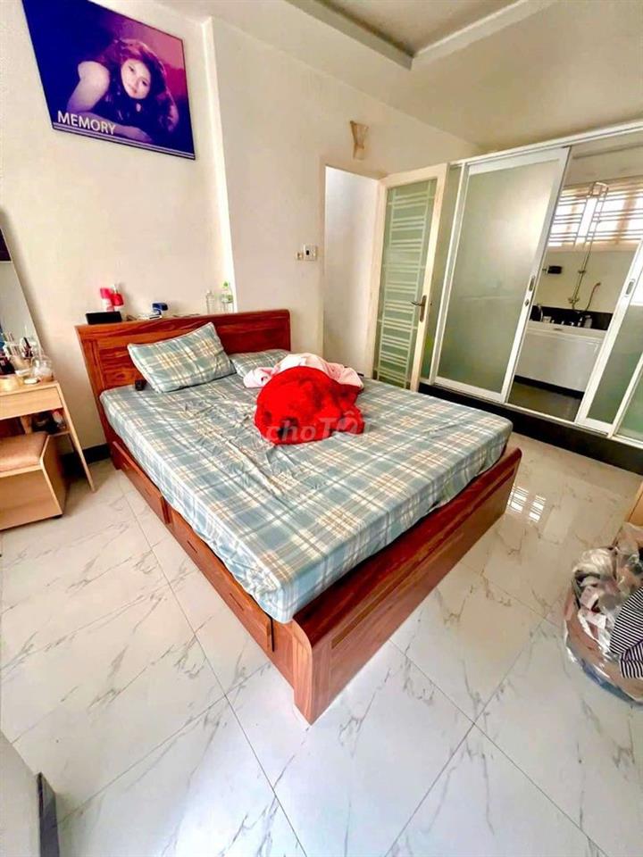 NHÀ  GIÁ TỐT  . HẺM  3.5M . KHU VỰC QUẬN  6