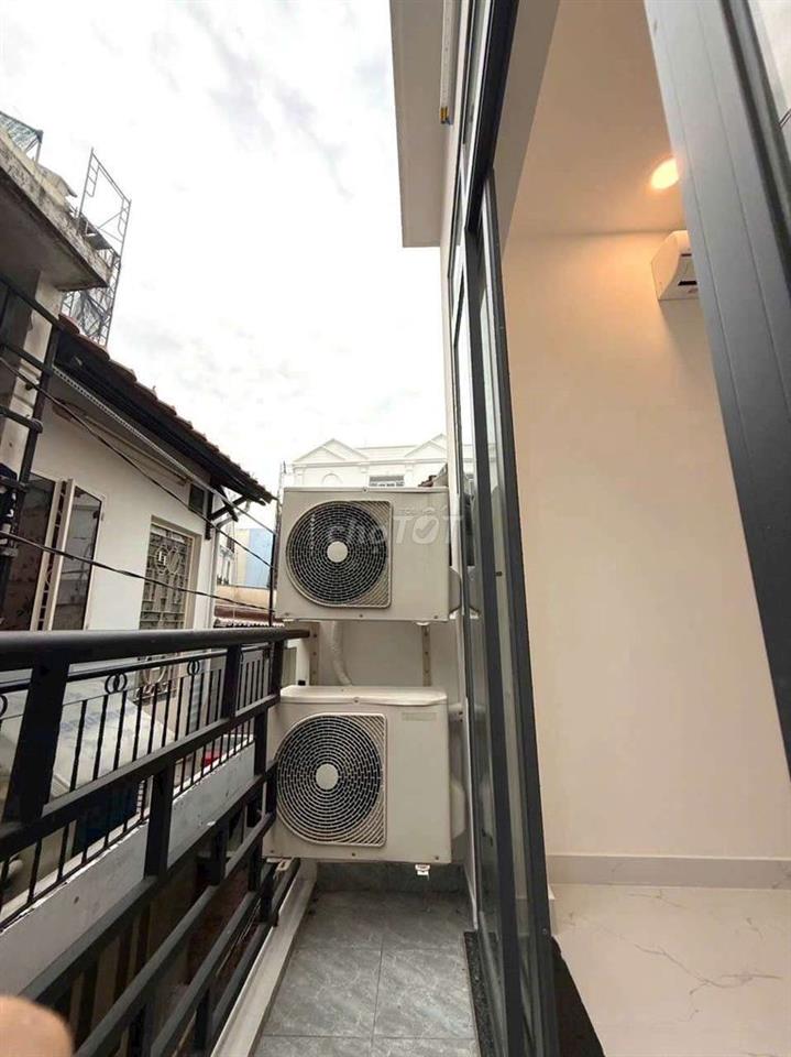 NHÀ ĐẸP  GIÁ  TỐT. . SỔ HỒNG RIÊNG  . P 16 Q. 8