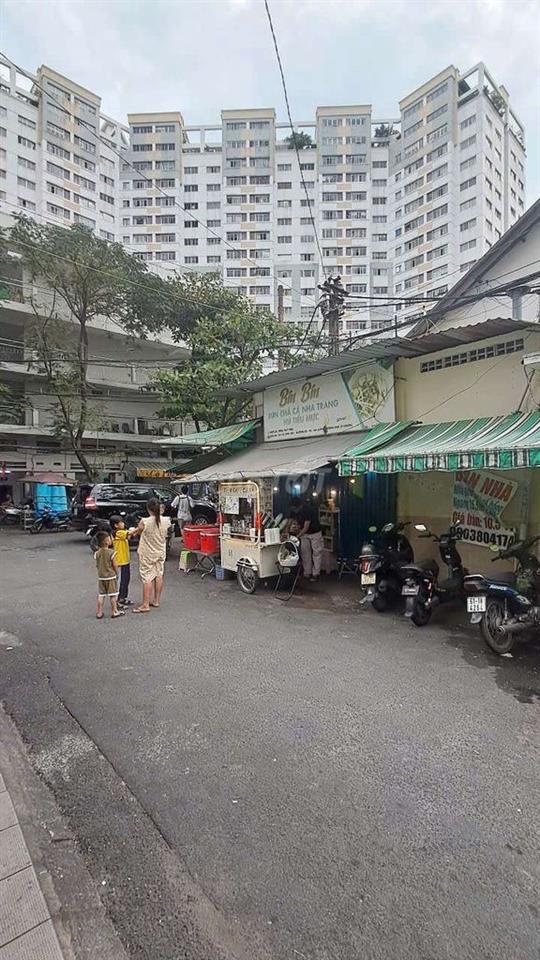 Chính chủ bán nhà mặt tiền khu cư xá Vĩnh Hội, phường Khánh Hội, TpHCM