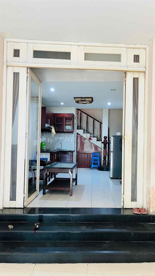 CHO THUÊ NHÀ NGUYÊN VĂN ĐƯỜNG ĐOÀN VĂN BƠ, PHƯỜNG XÓM CHIẾU