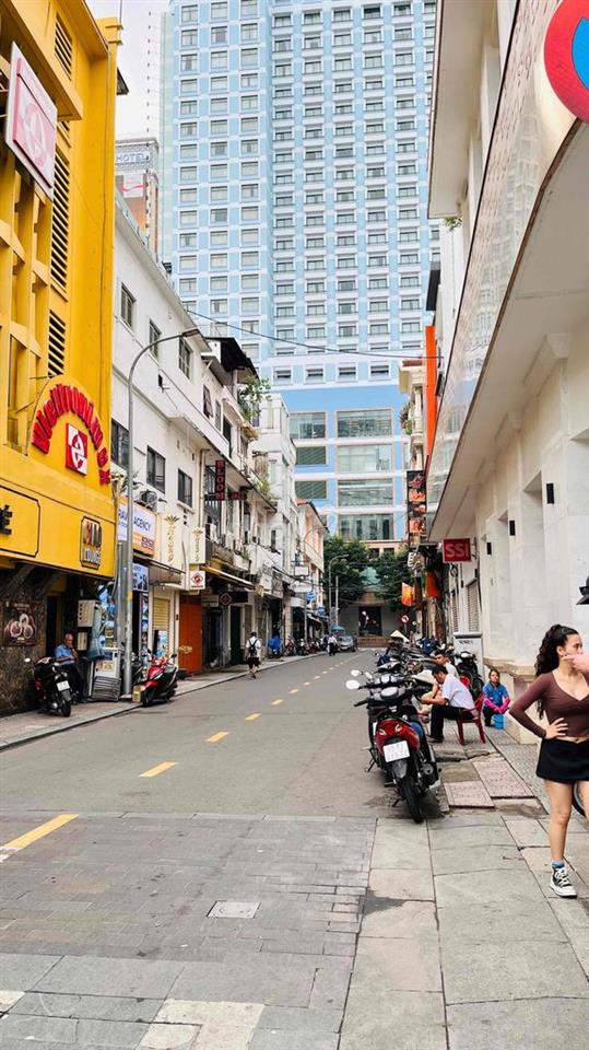CHO THUÊ NHÀ NGUYÊN CĂN: ĐƯỜNG NGUYỄN THIỆP,PHƯỜNG BẾN NGHÉ, QUẬN 1,TP