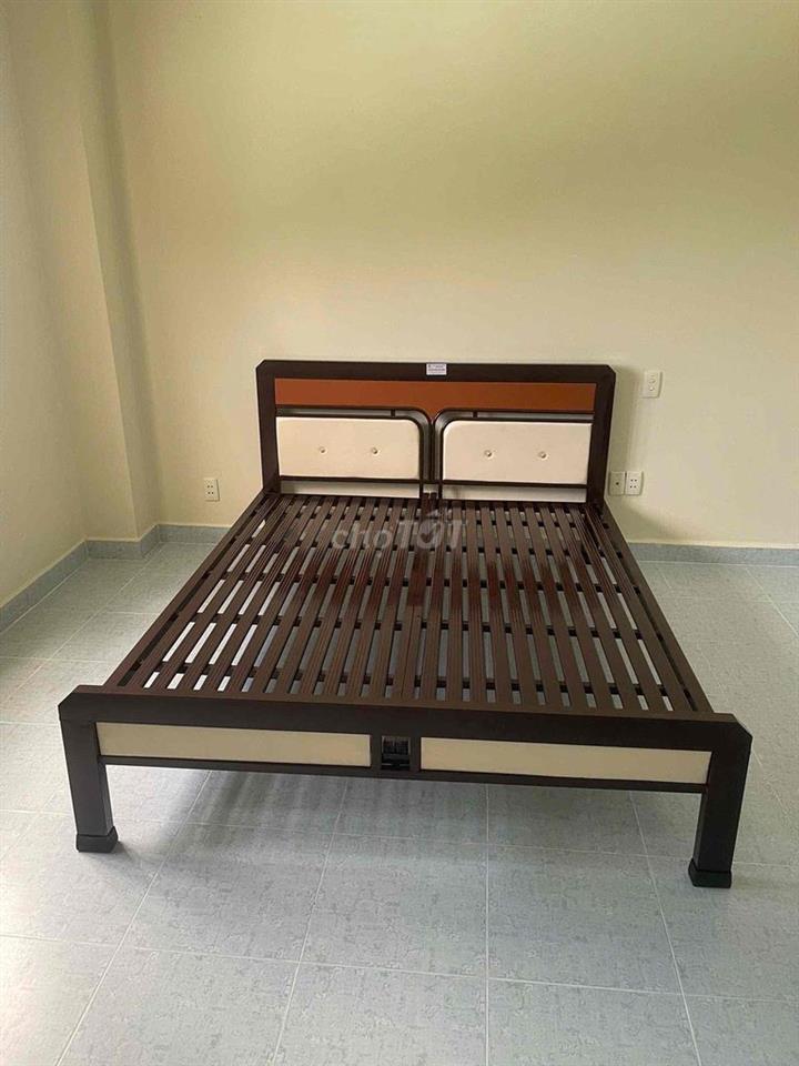 CHO THUÊ NHÀ NGUYÊN CĂN Q4 – HẺM 1/ NGUYỄN TẤT THÀNH