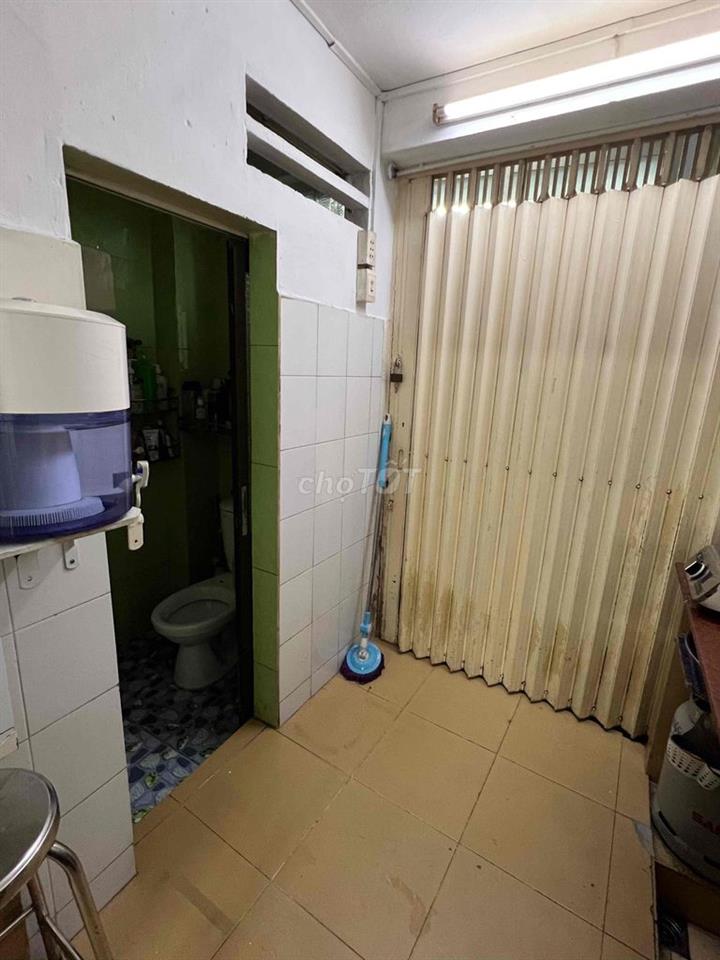 Mặt bằng Hoàng Diệu cho thuê