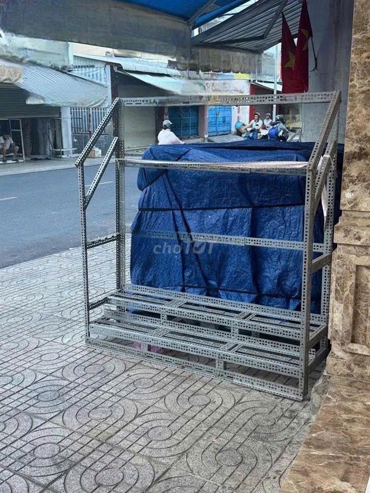 Cho Thuê Mặt Bằng Đường Lê Văn Phan, Tân Phú ( 5.3x23m - MB Rộng )
