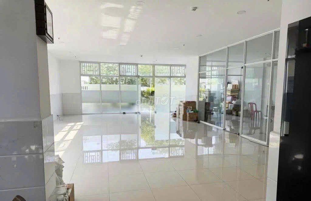 Cho Thuê Mặt Bằng Shophouse Lũy Bán Bích, Tân Phú ( 1 Trệt, 1 Lầu )