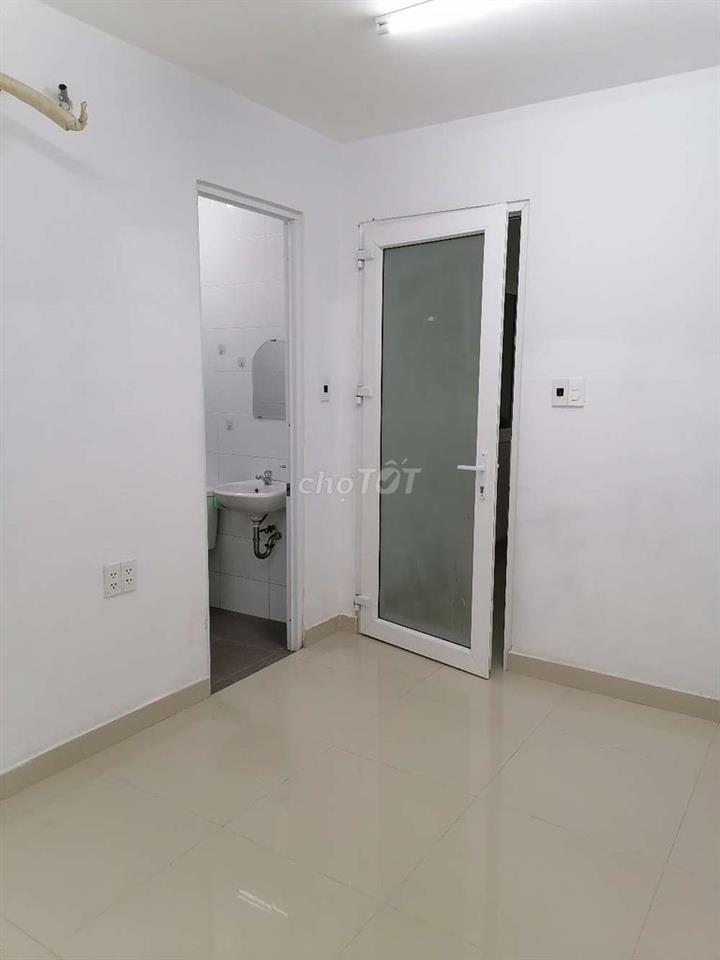 Phòng trọ Q4 giá rẻ